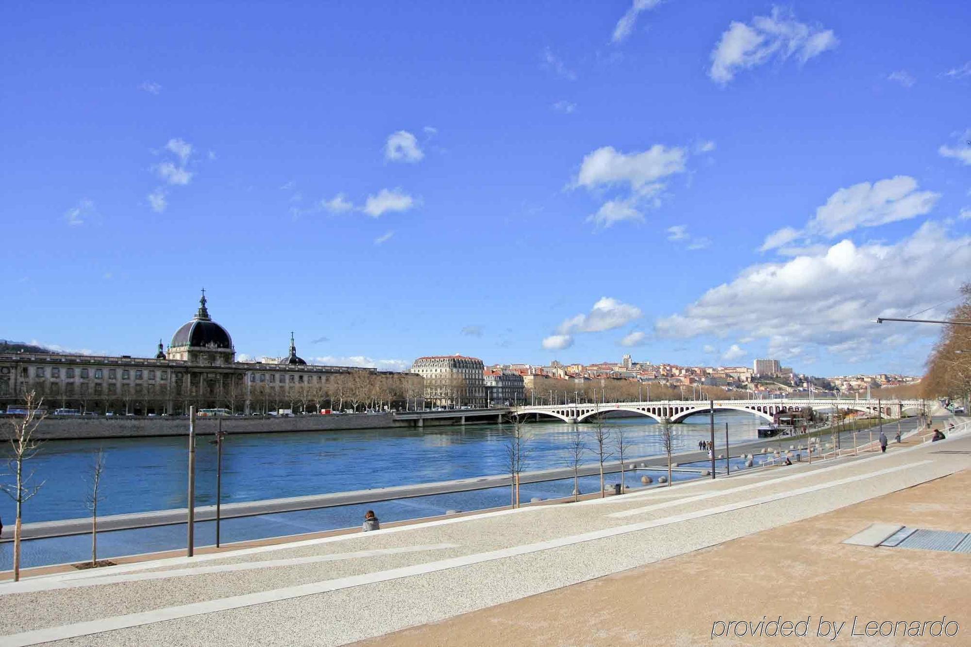 Ibis Styles Lyon Villeurbanne Parc de la Tête d'Or Dış mekan fotoğraf